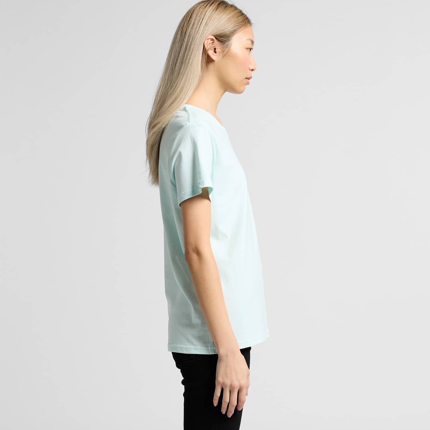 AS Colour Maple Tee Model Side View
