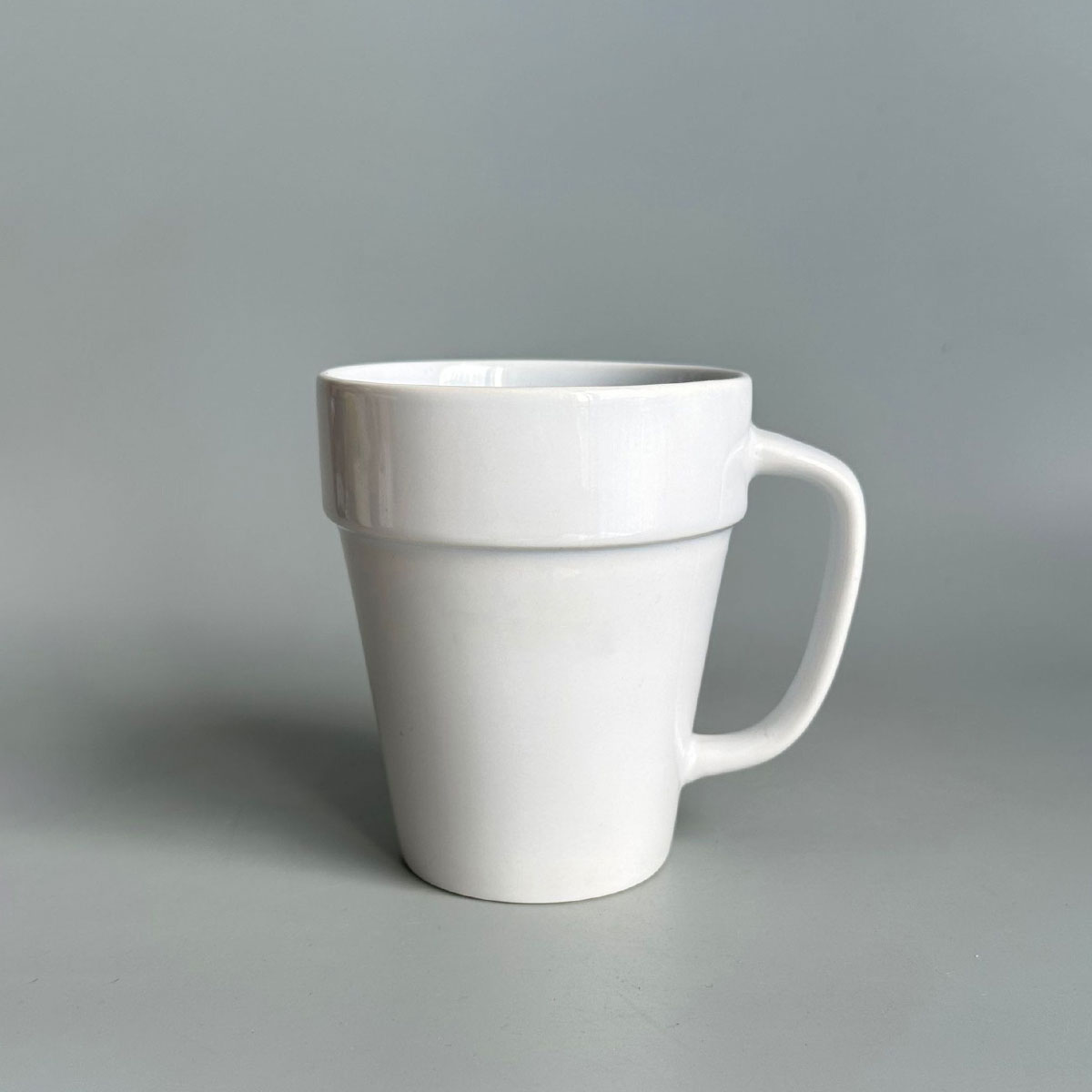 Pot Mug in White