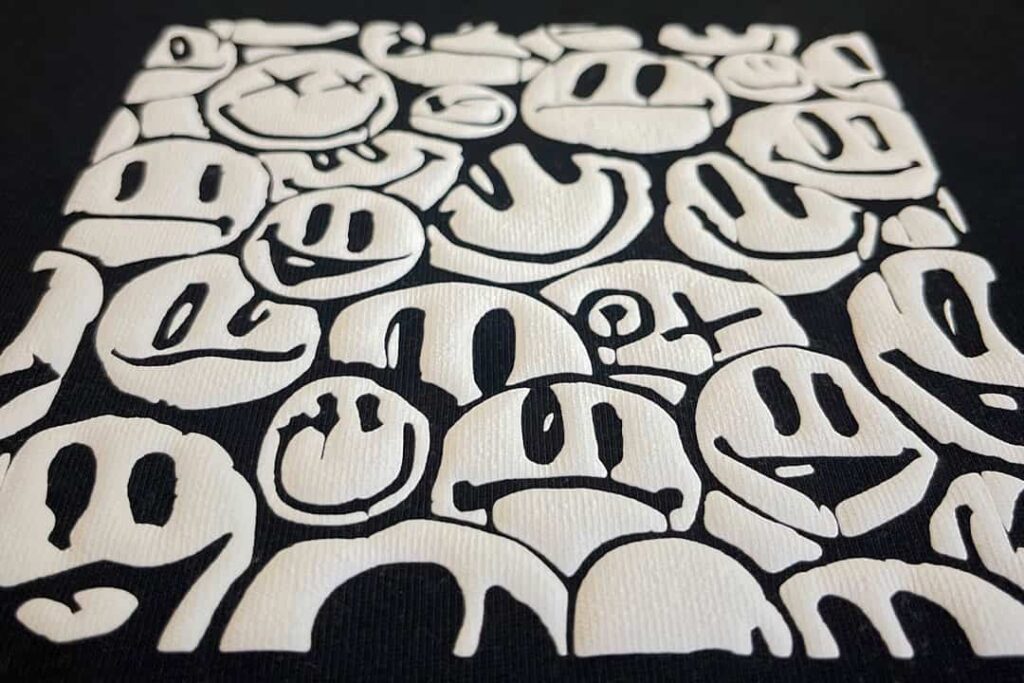Puff Printing T-Shirt with Smile face designs